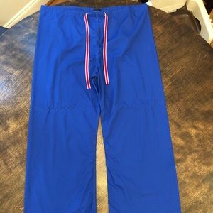 Blue Sky scrubs. Made in USA. Size small bottoms.